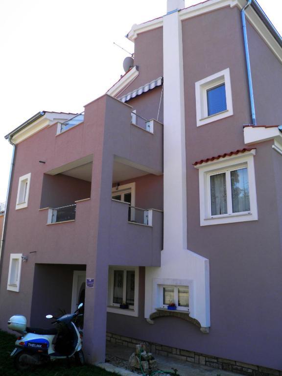 Apartments Link Rovinj Buitenkant foto